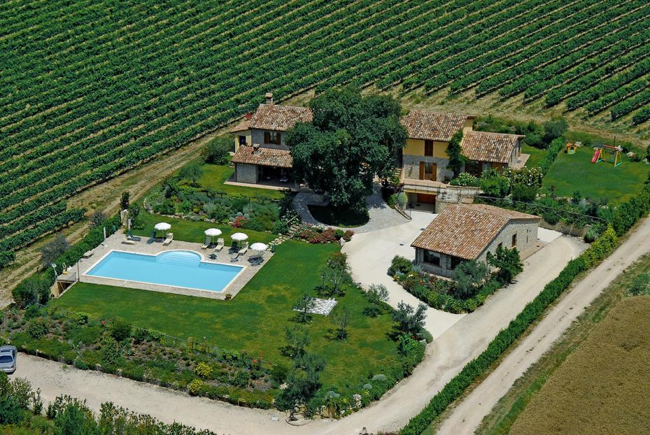 Borgo Montecucco * Todi